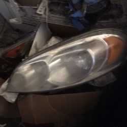 Left Side 2006-2013 Chevy Impala 2006-2007 Monte Carlo Headlight Assembly LH Driver Side