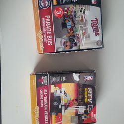 Minnesota Twins And Chicago Bulls Minifig Kits - Worn Boxes But New