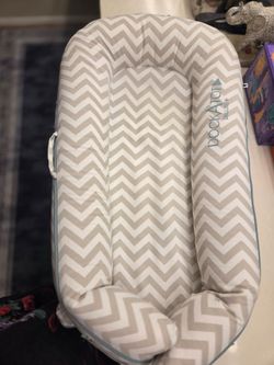DockATot Deluxe+ Baby Lounger