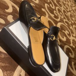Men’s Gucci Slip On Loafers Size 8