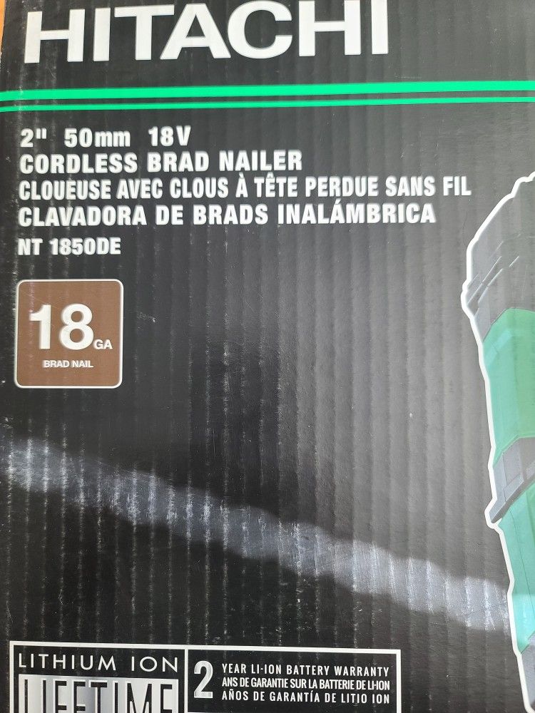 Hitachi Cordless Brad Nailer W/ Battery