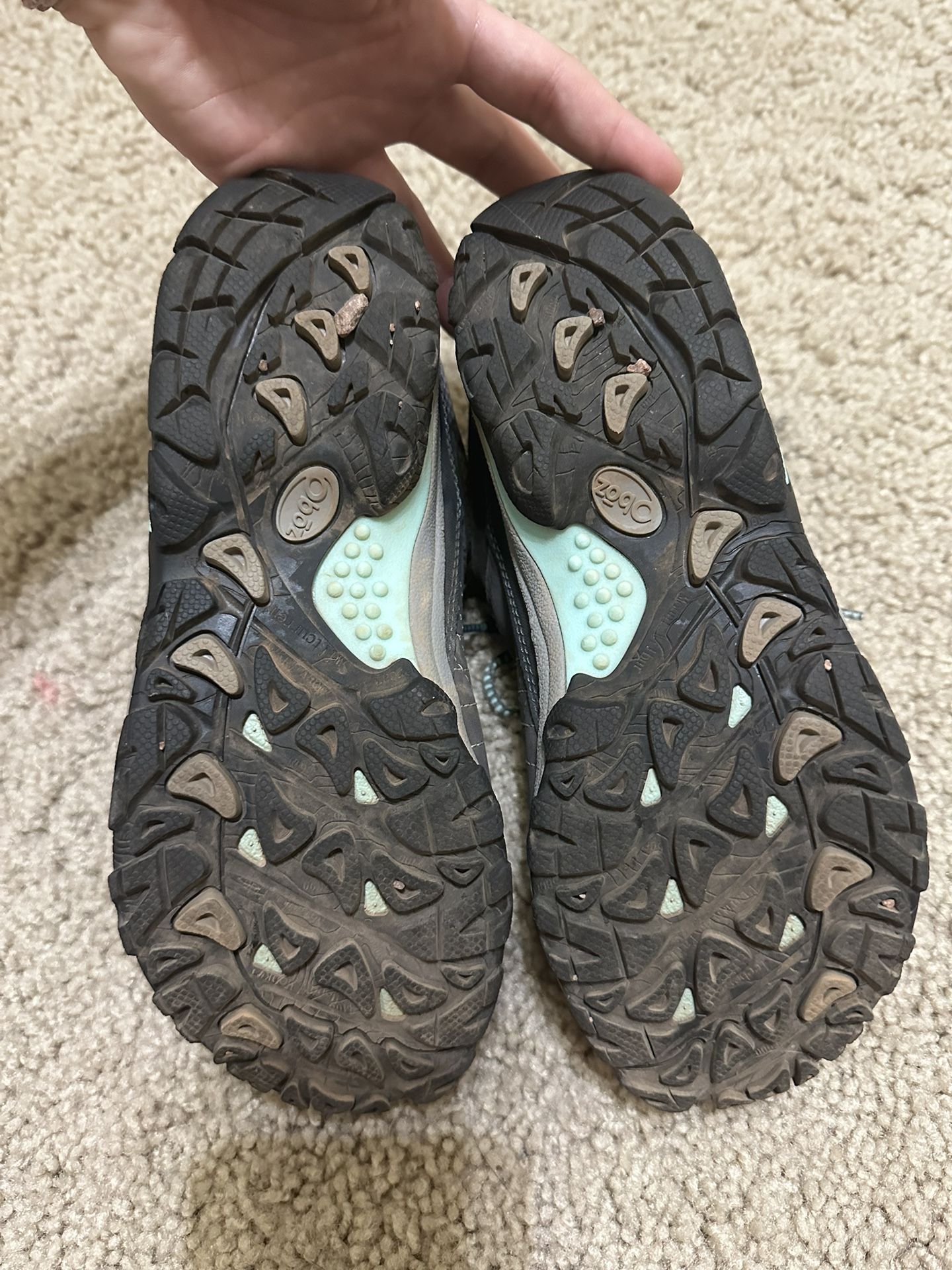Oboz Women's Ousel Low B-DRY Hiking Shoe, Cinder Stone, 5 | Hiking Shoes