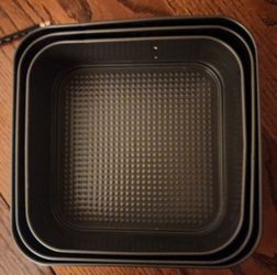 New 3 PC Nonstick Spring form square pans. Size 10", 9", 8"