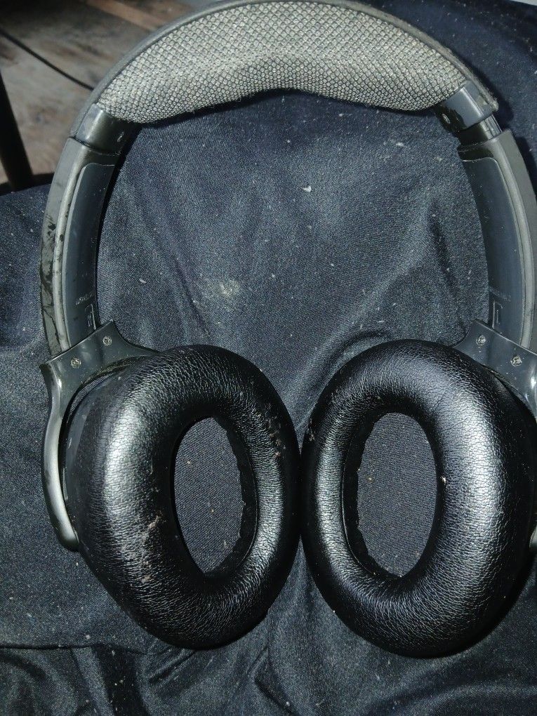 Headphones