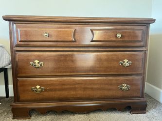 Wood dresser