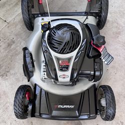 FEW TIMES USE SAME DAY AVAILABLE  MURRAY 21 INCH WITHD CUT. PUSH LAWNMOWER . PERFECTLY  WORKING CONDITION POWERED BY SUPER AMERICAN ENGINE BRIGGS AND 