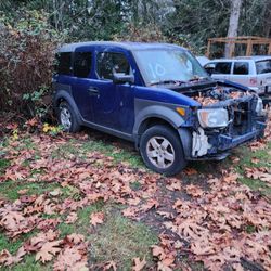 Parts 2004 Honda Element AWD