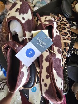 Women sandals