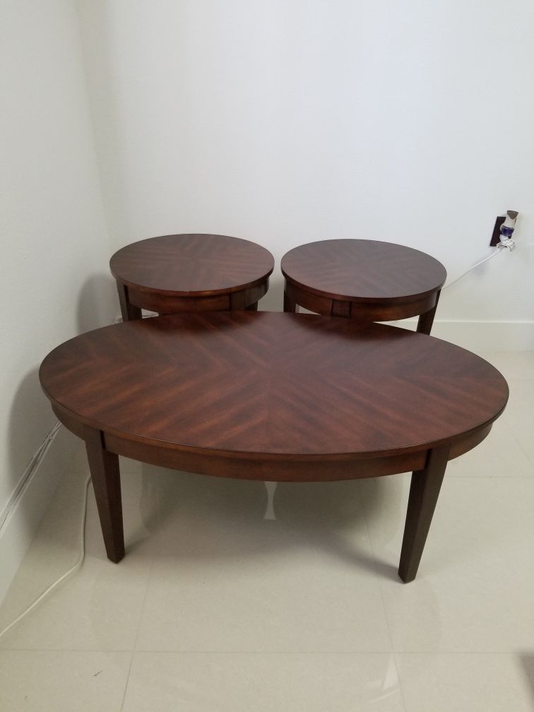 Coffe table set of 3