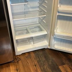 Refrigerator White