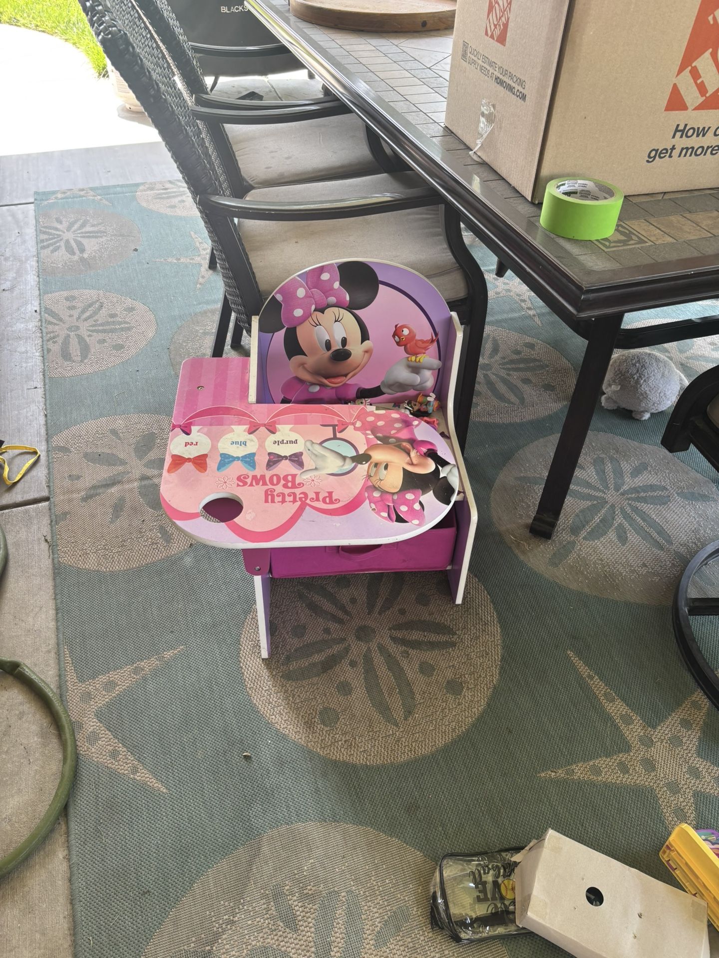 Minnie Mouse Desk