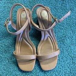 Vince Camuto Size 6.5 Women’s Heels With Straps