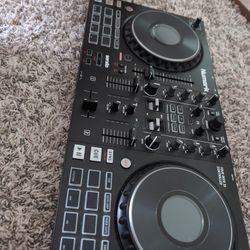 Numark Platinum FX Dj Controller 
