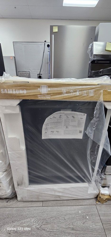 Samsung 24" Built In Smart Dishwasher