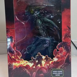 NECA - Aliens Fire Team Elite "Spitter Alien" 7" Action Figure - New-