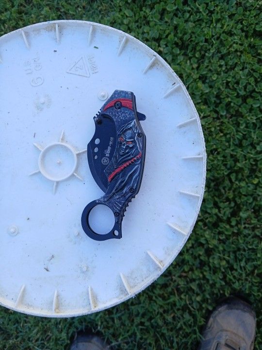 It's a pocket knife.