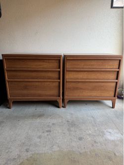Large Acorn Nightstands