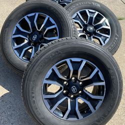 17” Tacoma oem Wheels 