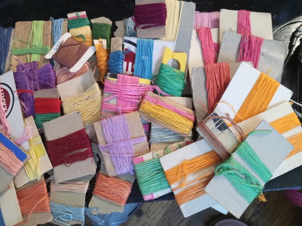 Embroidery Floss : Friendship Bracelet Thread