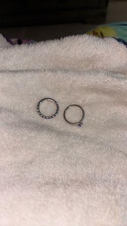 2 pandora rings for 100