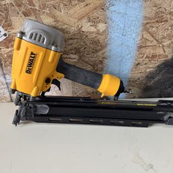 DeWalt Framing Nailer