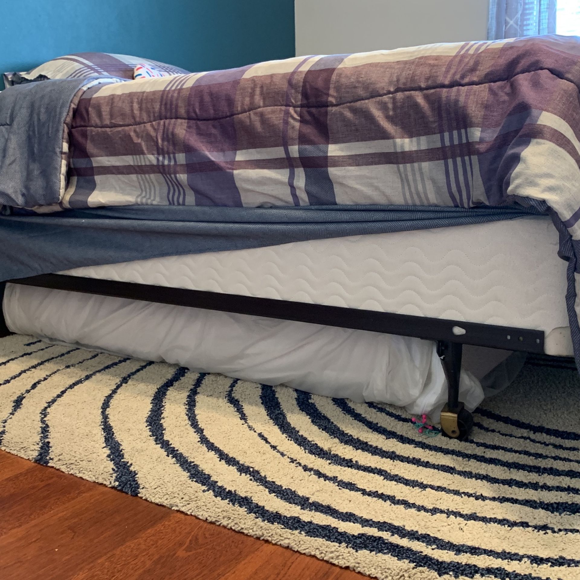 Full Sized Metal Folding Bed Frame