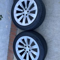 2 - 265/45r20 5x120 5x4.72 Stock Tesla Model X S WHeels Rims Good 80% Treads Tires With TPMS!!!!!!