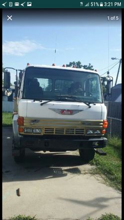 Hino service truck