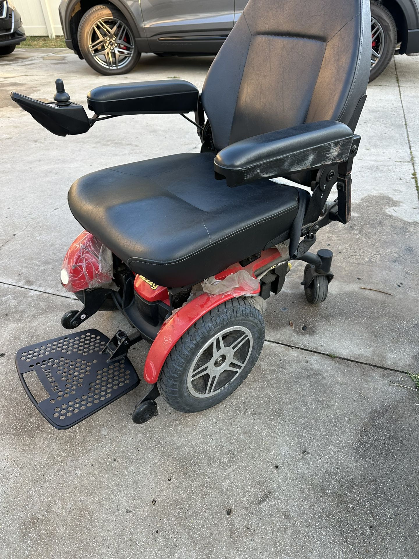 Electric Wheelchair
