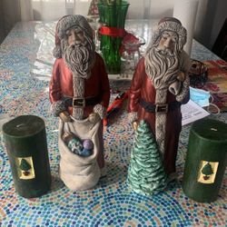 Un. Set. Navideños.