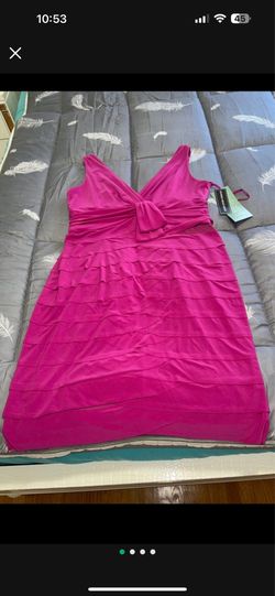 JONES WEAR DRESS 👗 SIZE 16 Stretch For Woman . New Whit Tags , From JCPENNEY