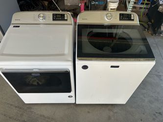 Washer and dryer set