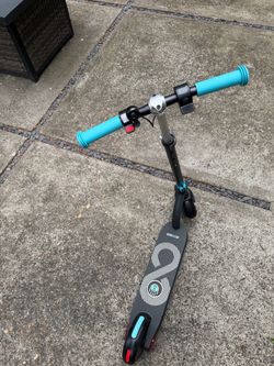 Electric scooter for kids