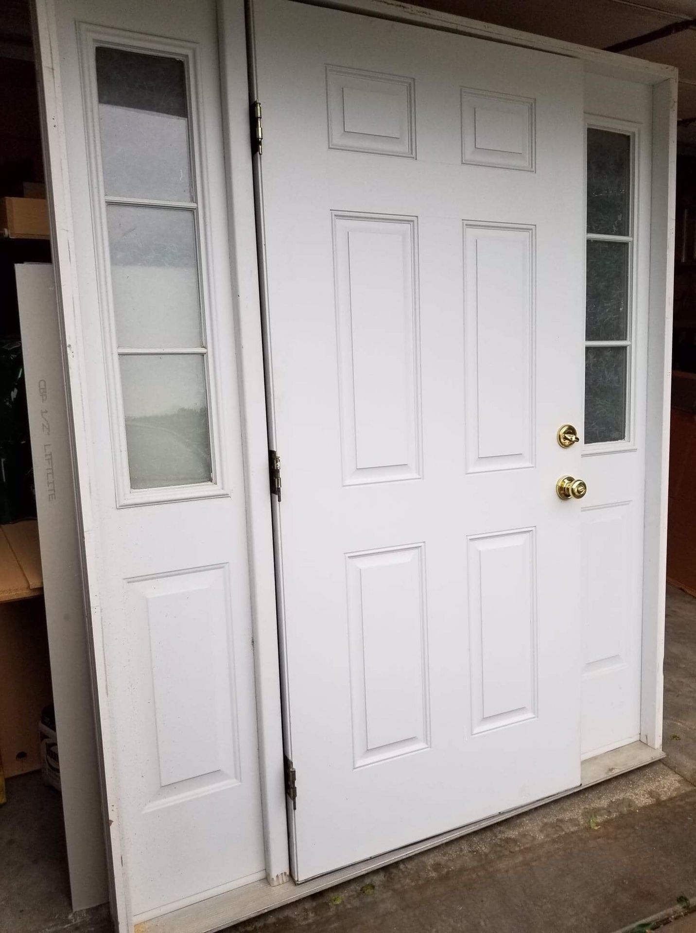 FREE- LAST DAY - PICK UP ONLY. White front door with frosted glass on sides
