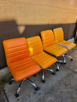 Used office chairs