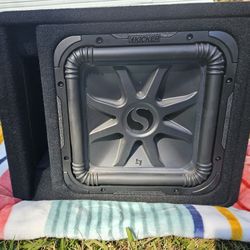 Kicker Subwoofer and AMP