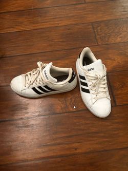 Women’s  Adidas size 9.5