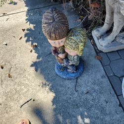 70 Style Garden Figure