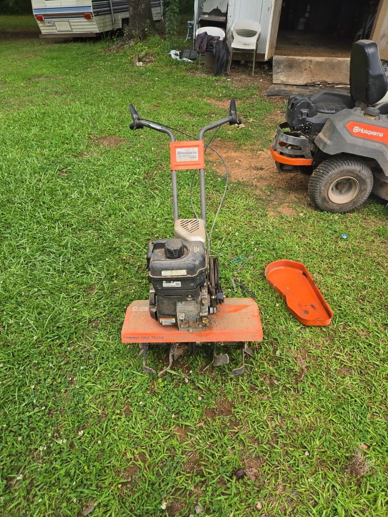 Husqvarna FT900 Tiller