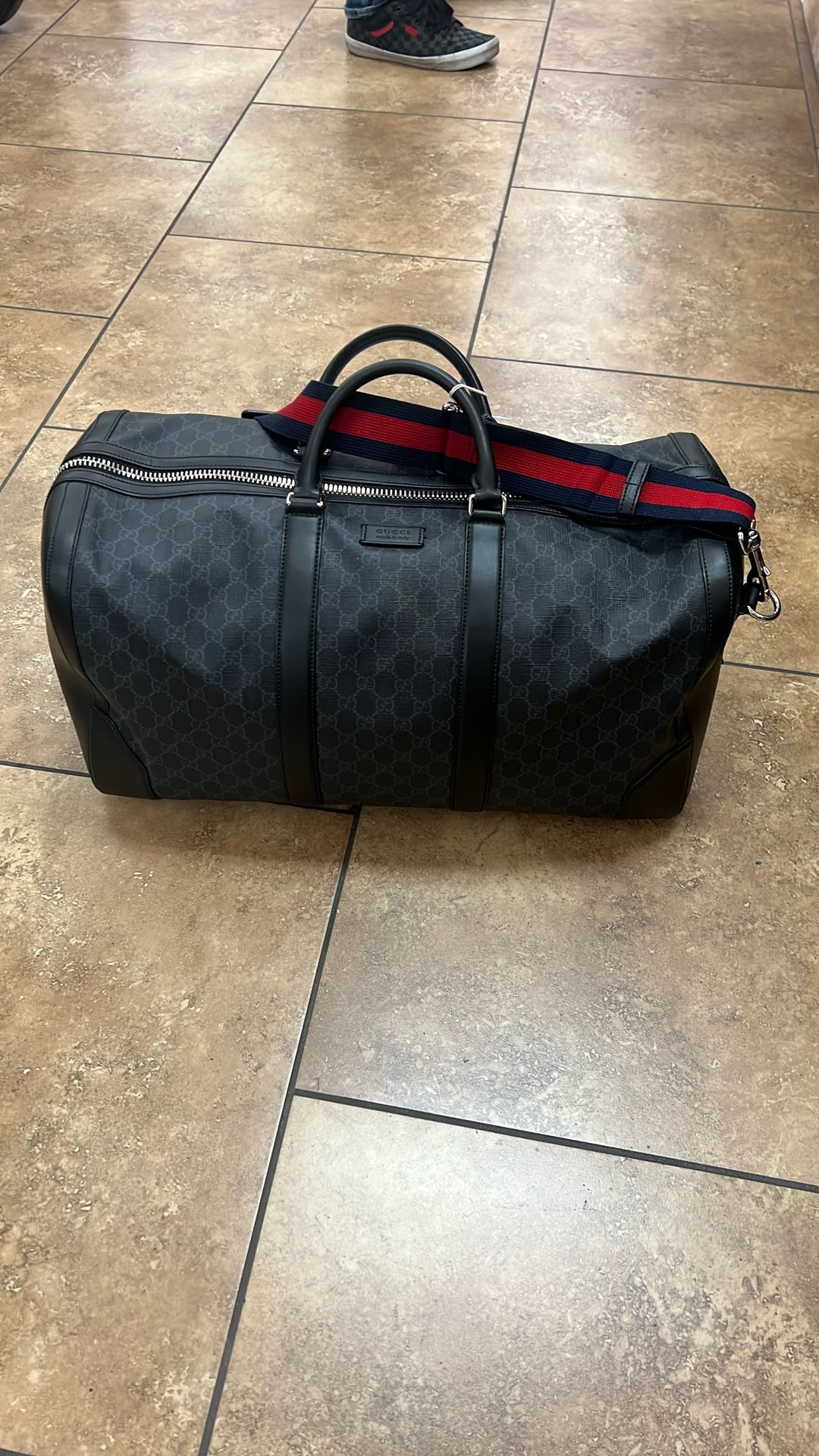 Gucci GG Supreme Duffel Bag