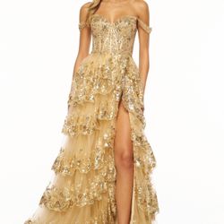 Sherri Hills 55500 Dress in Gold, size 00