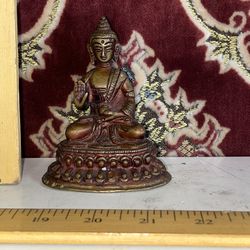 Antique Chinese Bronze Buddha Sculpture