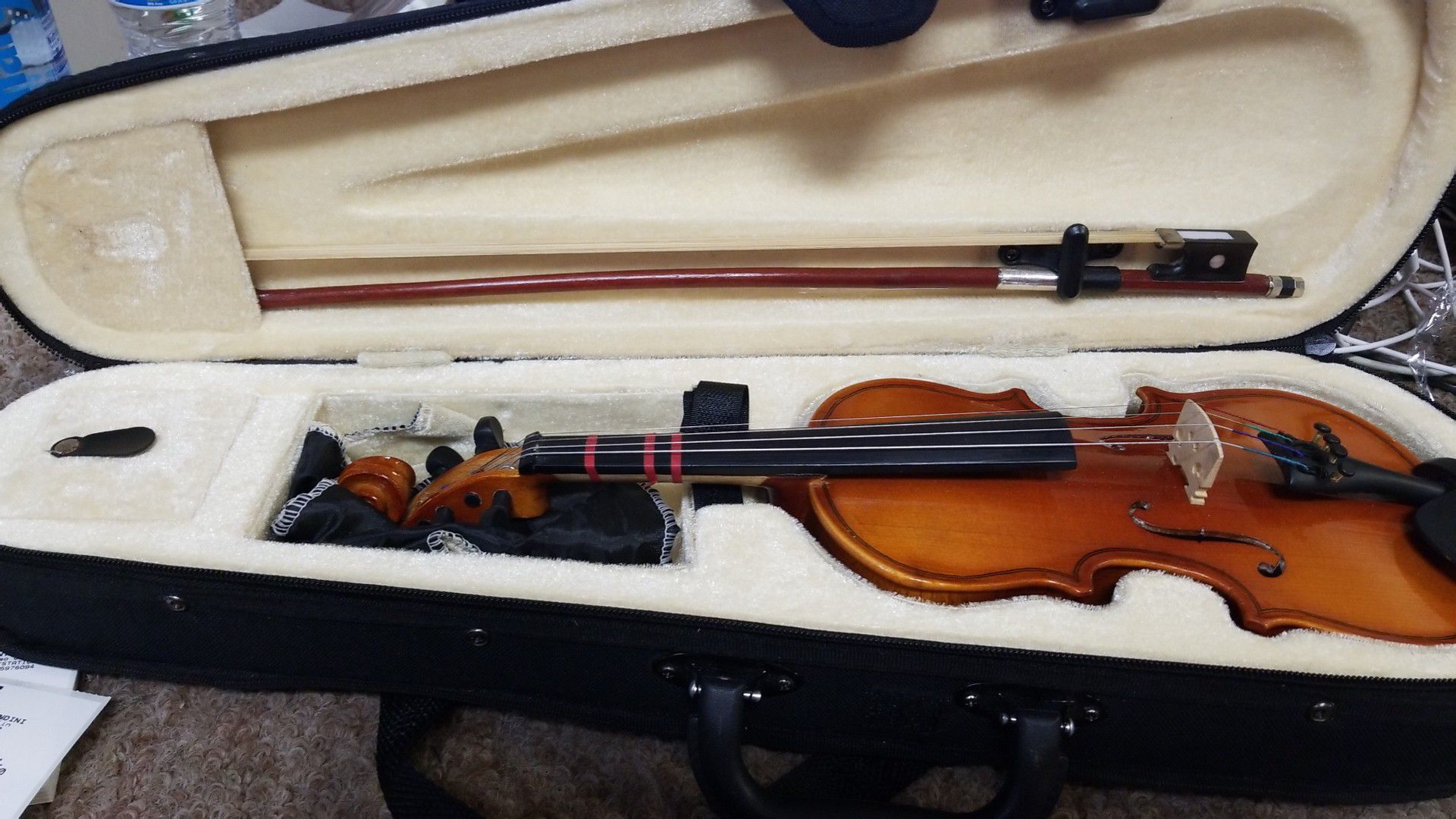 Medini by Cecilio size 1/4 violin