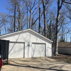 Lots of Good tools  older styles and used  many yrs