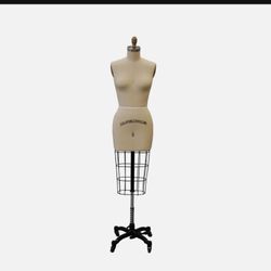 New In Box Professional Female dress form Mannequin fashion draping sewing class  Sturdy base on wheels with collapsible shoulders and foot pedal to r