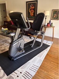 Matrix Bike r30 recumbent bike
