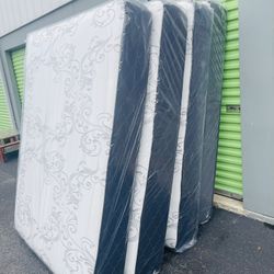 Queen Mattress And Box Brand New Delivery Available 