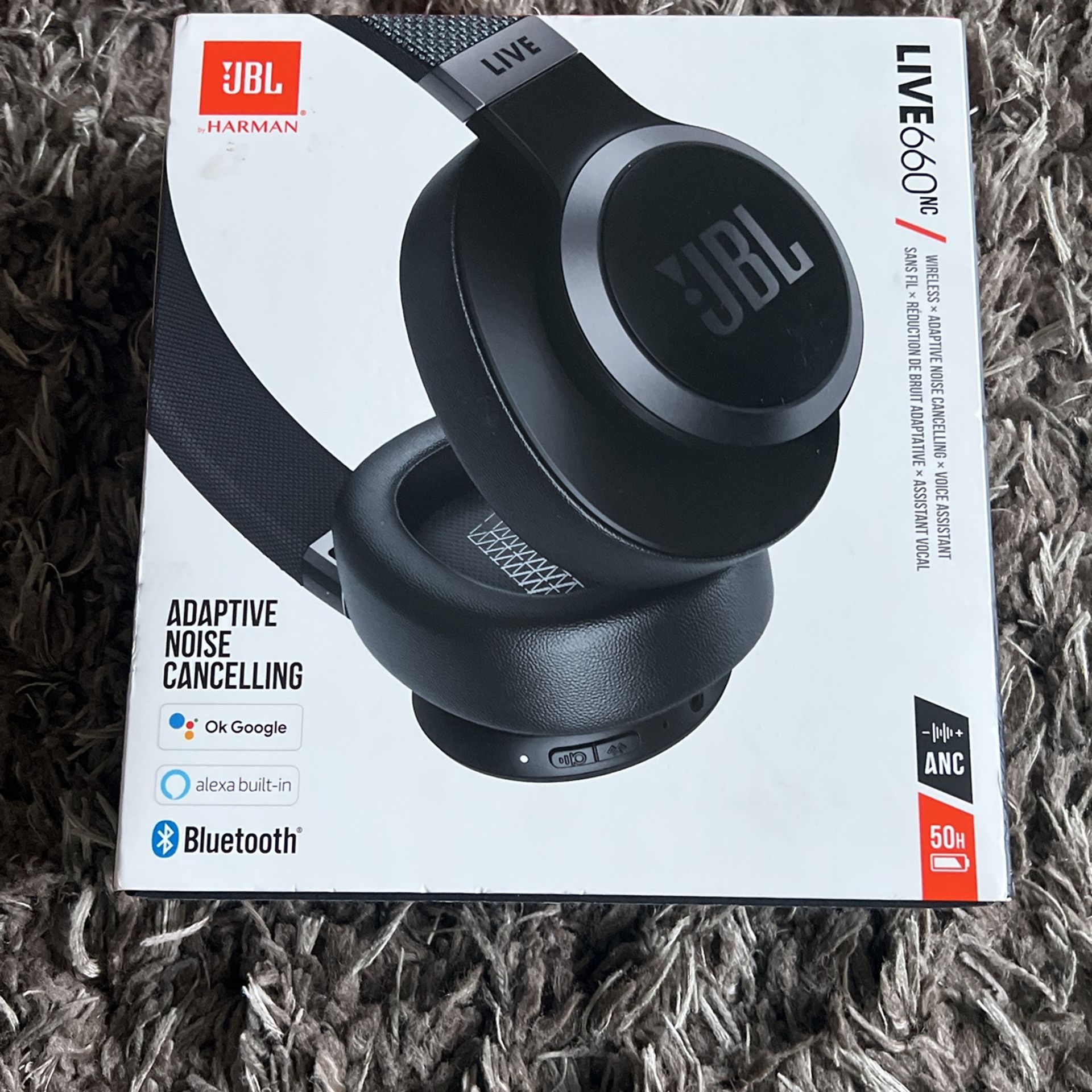 JBL Live 660NC Wireless Over-Ear Noise-Cancelling Headphones