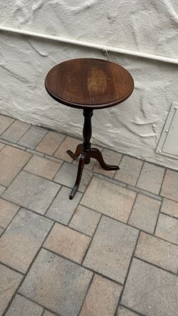 Plant stand