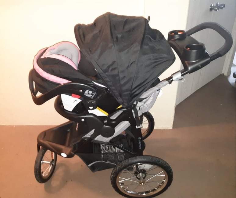 BabyTrend Stroller & Carseat 